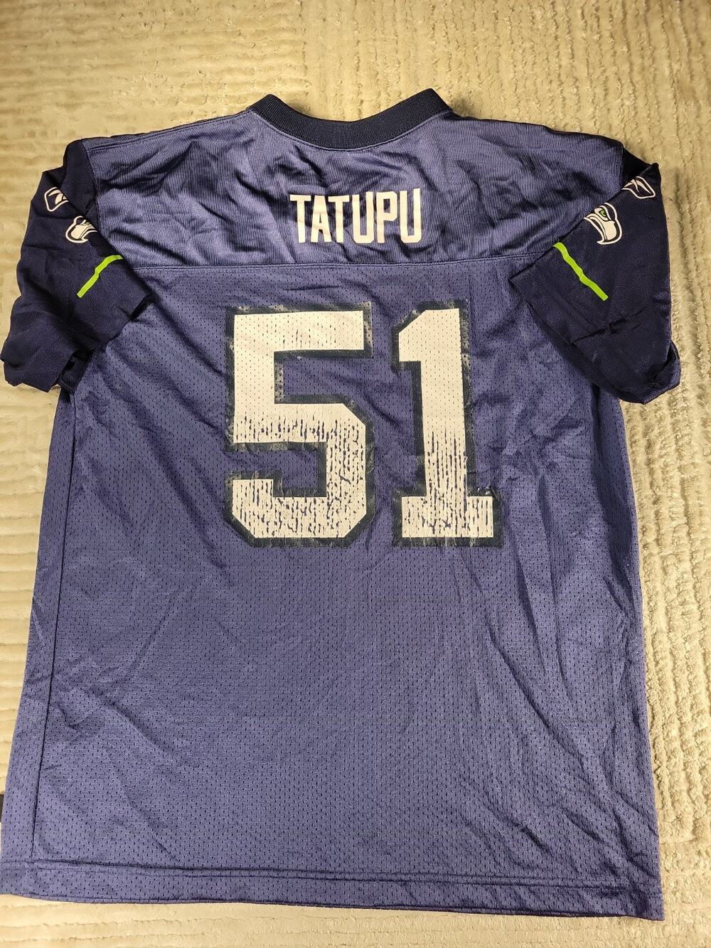 Reebok Lofa Tatupu Seattle Seahawks Jersey Youth XL Football Boys 18-20 kids